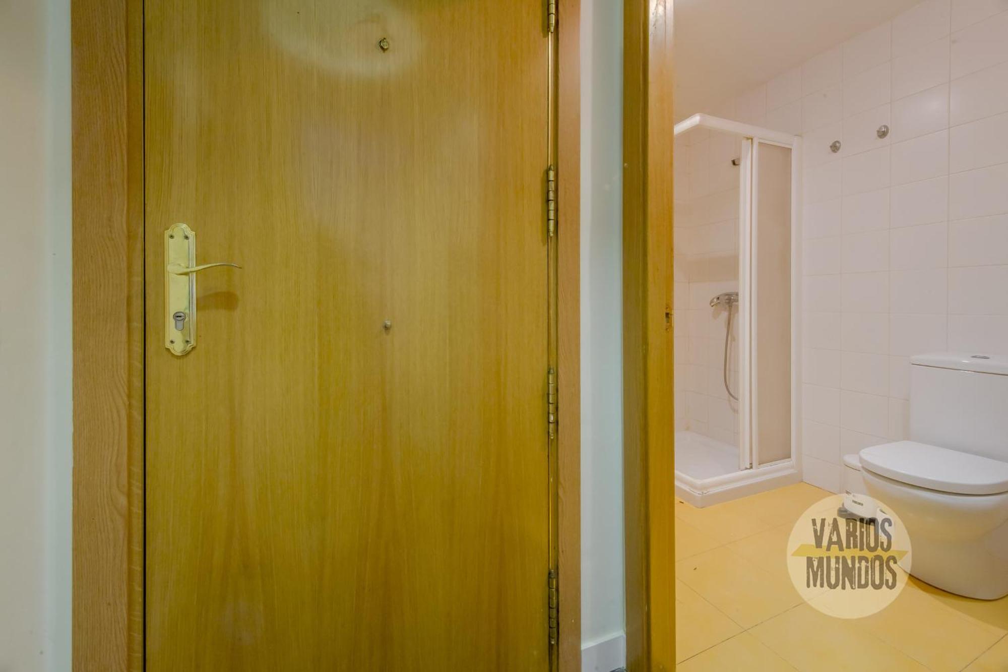 Confortable Apt Para 3 Pax A 1 Min De Gran Via Madrid Kültér fotó